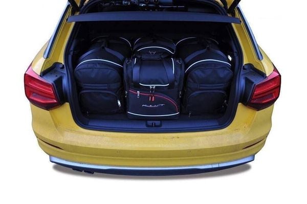Torby Do Bagażnika Audi Q2 2016+ 4Szt Kjust. Czarne torby podróżne KJUST, bez wzorów, z kauczuku. Za 1,140.00 zł.