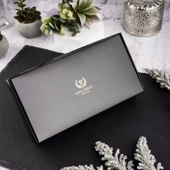 Zestaw prezentowy dla niej portfel damski skórzany T-138 i etui na karty T-151 Paolo Peruzzi ZUP-145-BL. Czarne portfele PAOLO PERUZZI, bez wzorów, ze skóry. Za 129.00 zł.