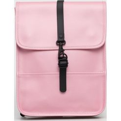 Rains plecak 13660 Backpack Micro kolor różowy duży gładki. Czerwone plecaki Rains, bez wzorów, bez dodatków. W wyprzedaży za 229.99 zł.