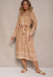 Beżowa Pudełkowa Sukienka Boho w Etniczne Wzory z Paskiem Lisalenea. Brązowe sukienki Renee, na co dzień, s, bez wzorów, boho, bez kołnierzyka, bez ramiączek, midi. W wyprzedaży za 83.99 zł.