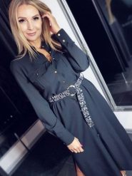 Sukienka Model Zahara Black - Jersa. Czarne sukienki Jersa, l, bez wzorów, wizytowe, bez kołnierzyka, plus size, bez ramiączek. Za 403.41 zł.