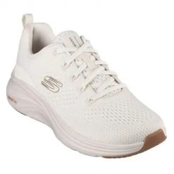 Buty do chodzenia damskie Skechers 150024WBC. Brązowe buty treningowe Skechers, bez wzorów, z materiału, bez zapięcia, trekkingowe. Za 289.99 zł.