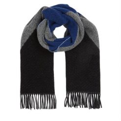 Szalik Tommy Hilfiger. Czarne szaliki i kominy Tommy Hilfiger, bez wzorów. Za 519.99 zł.
