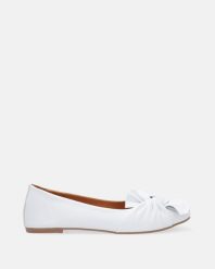 BIAŁE BALERINY ZE SKÓRY NATURALNEJ 433C2 WHITE. Białe baleriny Venezia, bez wzorów, ze skóry, bez obcasa, bez zapięcia. Za 349.00 zł.