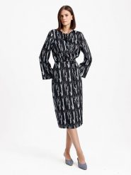 BGN Sukienka w kolorze czarno-błękitnym rozmiar: 38. Czarne sukienki BGN, na imprezę, bez wzorów, z tkaniny, bez kołnierzyka, bez ramiączek, midi. Za 87.19 zł.