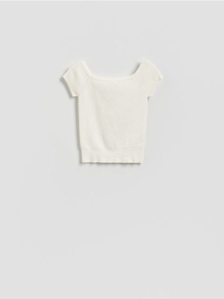 Dzianinowa bluzka - kremowy. Białe bluzki Reserved, l, bez wzorów, z dzianiny, bez kołnierzyka, bez ramiączek. W wyprzedaży za 29.99 zł.