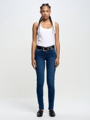 Jeansy damskie skinny niebieskie Adela 358. Niebieskie jeansy BIG STAR, l, bez wzorów, z bawełny, klasyczne. Za 299.99 zł.