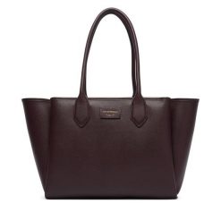 Torebka Emporio Armani. Czerwone torebki klasyczne Emporio Armani, bez wzorów, klasyczne, bez dodatków. Za 1,824.00 zł.