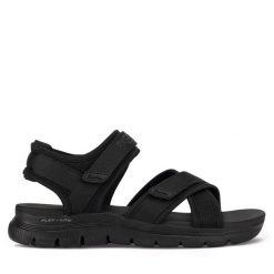 Sandały Skechers. Czarne sandały Skechers, bez wzorów, bez obcasa, na płaskiej podeszwie, bez zapięcia. Za 259.99 zł.