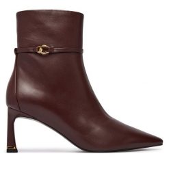 Botki Coccinelle. Czerwone botki Coccinelle, bez wzorów, bez obcasa, na słupku, bez zapięcia. Za 1,299.00 zł.