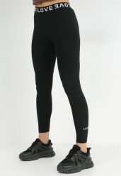 Czarne Legginsy z Napisem Vaya. Czarne legginsy Born2be, bez wzorów, z dzianiny. W wyprzedaży za 29.99 zł.