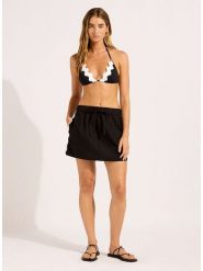 Seafolly Spódnica w kolorze czarnym rozmiar: M. Czarne spódnice Seafolly, na co dzień, m, bez wzorów, mini, proste. Za 174.95 zł.