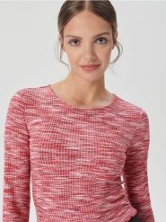 Bluzka z długimi rękawami - czerwony. Czerwone bluzki Sinsay, l, bez wzorów, prążkowane, bez kołnierzyka, bez ramiączek. Za 39.99 zł.