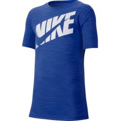 Koszulka dla dzieci Nike Hbr+ Perf Top Ss niebieska CJ7736 480. Niebieskie topy Nike, xs, bez wzorów, bez kołnierzyka, bez ramiączek. Za 145.38 zł.