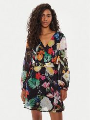 Guess Sukienka letnia Farrah W3GK81 WCWF2 Kolorowy Regular Fit. Sukienki Guess, xl, z aplikacjami, z syntetyku, bez kołnierzyka, bez ramiączek. Za 399.99 zł.