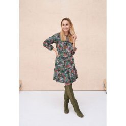 Sukienka Lutricia BS Dva 26 / 3859. Brązowe sukienki blue shadow, bez wzorów, z koronki, bez kołnierzyka, bez ramiączek, maxi, oversize. Za 329.90 zł.