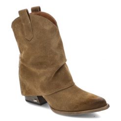 Beżowe Botki Chebello Stylowe Kowbojki Damskie. Brązowe botki CheBello, bez wzorów, eleganckie, bez obcasa, bez zapięcia. Za 489.00 zł.