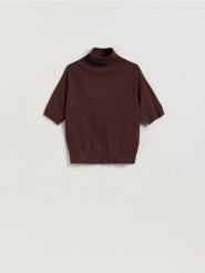 Sweter z golfem - brązowy. Brązowe swetry Reserved, l, bez wzorów, z dzianiny, klasyczne, bez ramiączek. Za 89.99 zł.