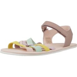 Sandały BLANDITOS ITACABD Beżowy. Brązowe sandały BLANDITOS BY CRIO'S, bez wzorów, z syntetyku, sportowe, bez obcasa, bez zapięcia. Za 230.99 zł.