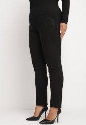 Czarne Spodnie Skinny z Wysokim Stanem Rerilda. Czarne jeansy Born2be, bez wzorów, z jeansu, eleganckie, z podwyższonym stanem. W wyprzedaży za 33.99 zł.