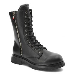 Czarne Botki Tommy Hilfiger Modne Buty Damskie. Czarne botki Tommy Hilfiger, bez wzorów, ze skóry ekologicznej, bez obcasa, na obcasie, bez zapięcia. Za 449.00 zł.