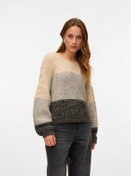 Vero Moda Sweter w kolorze beżowym rozmiar: XS. Brązowe swetry Vero Moda, xs, bez wzorów, z wełny, bez ramiączek. Za 144.92 zł.