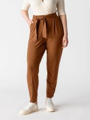 Les Lunes Spodnie "Jade" w kolorze jasnobrązowym rozmiar: M. Brązowe spodnie materiałowe Les Lunes, bez wzorów, z materiału, z podwyższonym stanem. Za 217.99 zł.