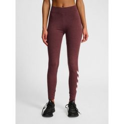 Legginsy wysoki stan z logo dla kobiet Hummel Pulse. Czerwone legginsy Hummel, bez wzorów, sportowe. Za 137.00 zł.