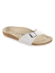 Birkenstock Klapki w kolorze białym rozmiar: 36. Białe klapki Birkenstock, bez wzorów, klasyczne, z otwartym noskiem, bez obcasa, bez zapięcia. Za 232.78 zł.