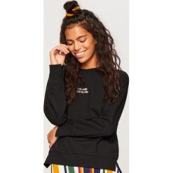 Bluza z napisem - Czarny. Bluzy marki Reserved. Za 39.99 zł.