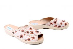 ADANEX 30229 308/1ED beżowy, kapcie damskie. Brązowe kapcie Adanex, bez wzorów. Za 63.74 zł.