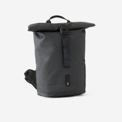 Plecak rowerowy Elops Speed 500 odblaskowy. Czarne plecaki Decathlon, bez wzorów, z materiału, bez dodatków. Za 219.99 zł.