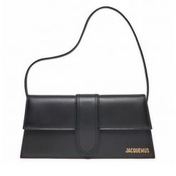Torebka JACQUEMUS. Czarne torebki klasyczne JACQUEMUS, bez wzorów, klasyczne, bez dodatków. Za 3,699.00 zł.