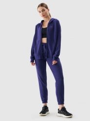 4F Spodnie dresowe joggery damskie - granatowe XXL. Niebieskie spodnie dresowe 4f, bez wzorów, z bawełny, sportowe. Za 129.99 zł.