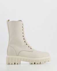BOTKI DAMSKIE 855-001 IND NOCE. Botki Venezia, bez wzorów, ze skóry, bez obcasa, bez zapięcia. Za 239.00 zł.
