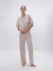 Dwuczęściowa piżama w serca - beżowy. Brązowe piżamy Reserved, l, bez wzorów, z bawełny, bez kołnierzyka, bez ramiączek. Za 79.99 zł.