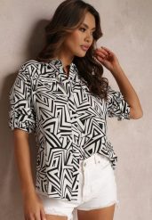 Biało-Czarna Koszula z Wiskozy w Geometryczny Print Jacelyn. Białe koszule Renee, l, bez wzorów, z jeansu, eleganckie, bez kołnierzyka, bez ramiączek. W wyprzedaży za 27.99 zł.