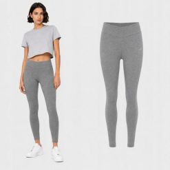 LEGGINSY DAMSKIE 4F DZIANINOWE SPORTOWE TTIGF063 XS KOLOR SZARY. Szare legginsy 4f, bez wzorów, z bawełny, sportowe, długie. Za 99.99 zł.