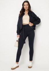 Granatowy Komplet Dresowy z Wiskozą Bluza z Kołnierzykiem i Spodnie Katirienne. Niebieskie bluzy Born2be, l, bez wzorów, z dresówki, bez kaptura. W wyprzedaży za 195.49 zł.