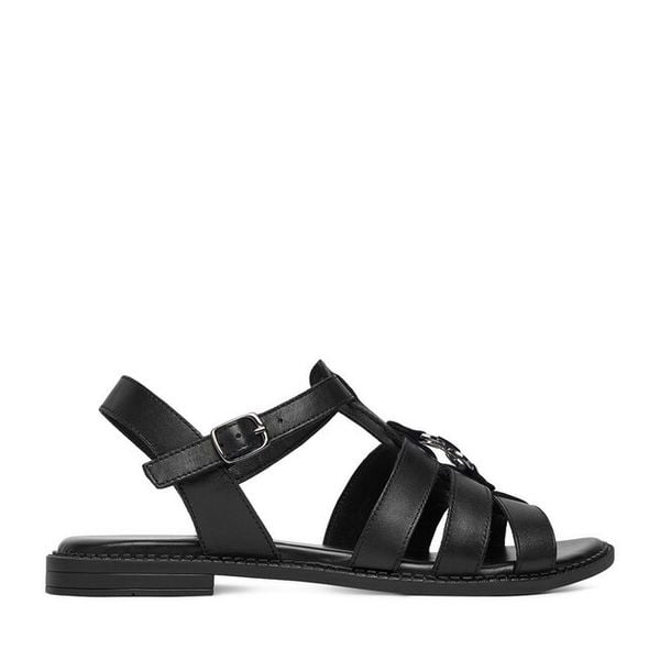 Sandały Lasocki. Czarne sandały Lasocki, bez wzorów, bez obcasa, na płaskiej podeszwie, bez zapięcia. Za 149.99 zł.