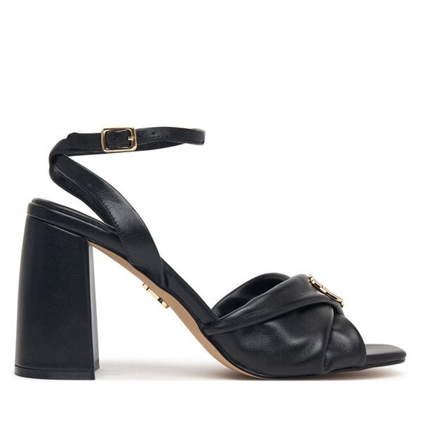 Sandały Steve Madden. Czarne sandały Steve Madden, bez wzorów, bez obcasa, na słupku, bez zapięcia. Za 519.99 zł.
