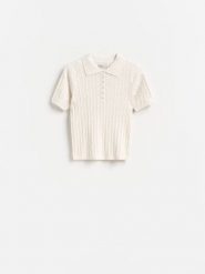 Sweter z krótkimi rękawami - kremowy. Białe swetry Reserved, l, bez wzorów, z bawełny, bez ramiączek. Za 99.99 zł.