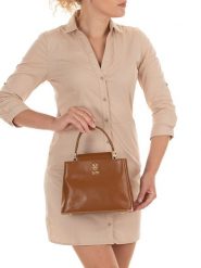 Lia Biassoni Skórzana torebka "Giacopiane" w kolorze karmelowym - 19 x 18 x 9,5 cm rozmiar: onesize. Brązowe torebki klasyczne Lia Biassoni, bez wzorów, z materiału, bez dodatków. Za 260.99 zł.