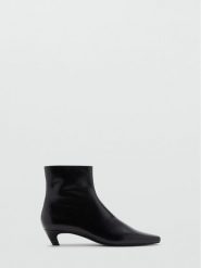 Mango Botki Supra 77036743 Czarny. Czarne botki Mango, bez wzorów, ze skóry, bez obcasa, na słupku, bez zapięcia. Za 199.99 zł.
