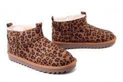 RIEKER 99861-25 brown, botki damskie. Brązowe botki Rieker, bez wzorów, bez obcasa, bez zapięcia. Za 214.44 zł.