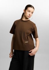 Koszulka sportowa damska Prosto Boxing z krótkim rękawem. Brązowe t-shirty sportowe Prosto., m, z aplikacjami, z bawełny, bez ramiączek. Za 134.99 zł.
