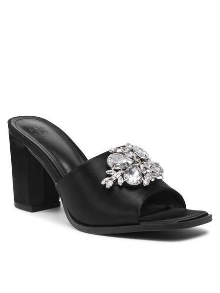 Jenny Fairy Klapki LS5682-03 Czarny. Czarne klapki Jenny Fairy, bez wzorów, z materiału, bez obcasa, bez zapięcia. Za 149.99 zł.