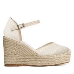 Espadryle BOSS. Brązowe espadryle Boss, bez wzorów, bez obcasa. Za 449.99 zł.