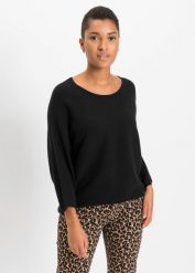 Sweter oversize z prążkowanego materiału z domieszką wiskozy. Białe swetry bonprix, bez wzorów, prążkowane, bez ramiączek. Za 102.99 zł.