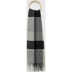 Weekend Max Mara szal wełniany kolor szary wzorzysty. Szare szaliki i kominy Weekend Max Mara, bez wzorów, z tkaniny. Za 499.99 zł.